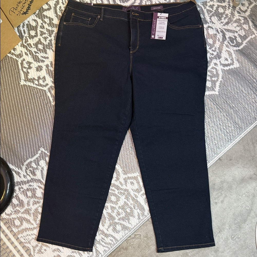 Gloria Vanderbilt Dark Indigo Ankle Jeans